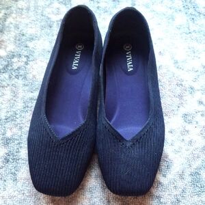 VIVAIA Women's Navy Blue Flats Size 37 (US 6.5)